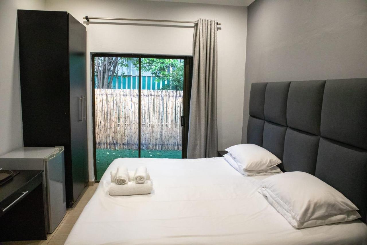 יוהנסבורג Sababa Boutique Hotel מראה חיצוני תמונה